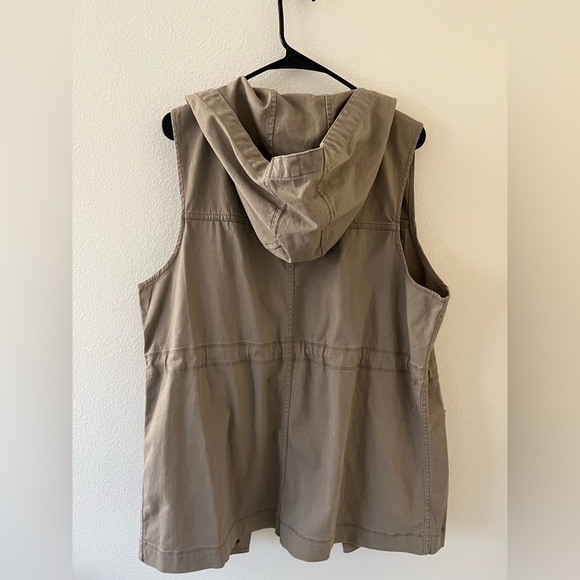 Matty M 🎁 Sleeveless Utility Vest With Hood Size XL New With Tags - Picture 7 of 7